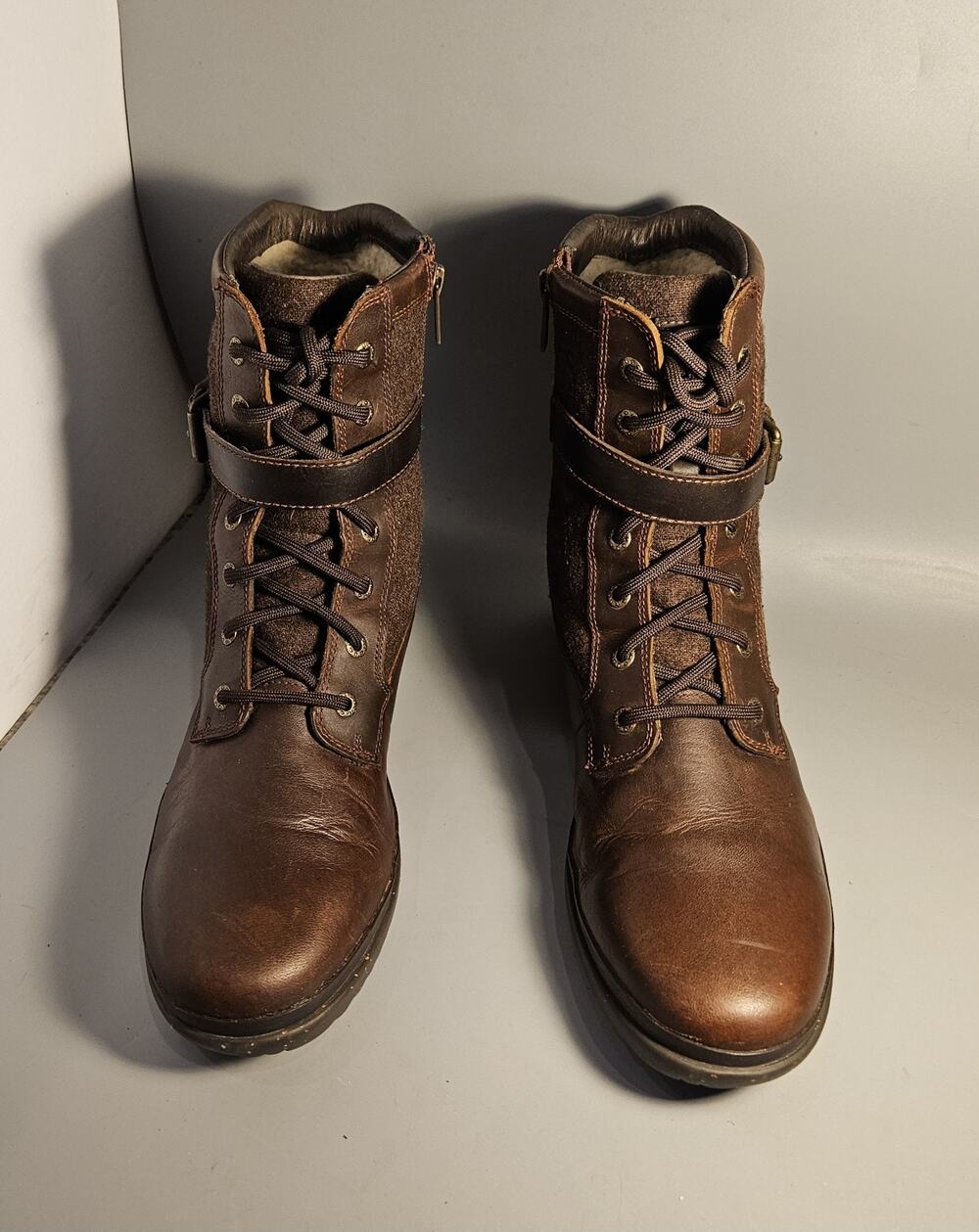 UGG KESEY CHESTNUT BROWN WATERPROOF SHEARLING LINED BOOT US 11, Zip & Buckle